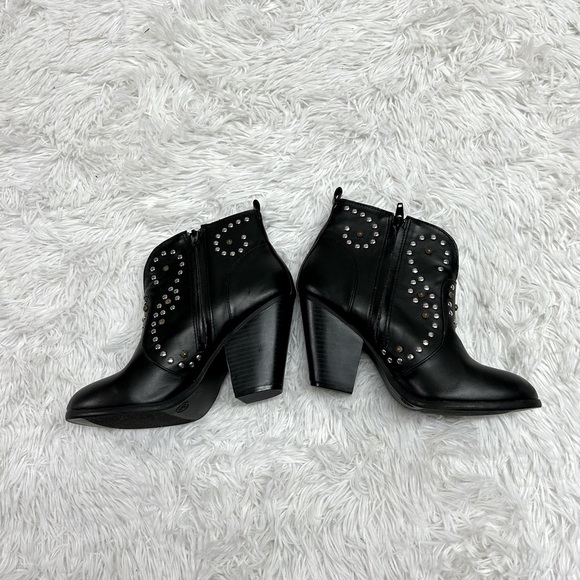 Mossimo Supply Co. Black Studded zip Booties Size 8 - Picture 2 of 7